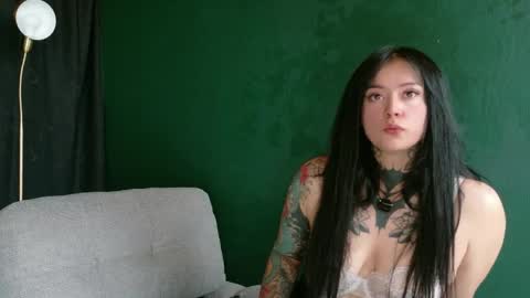 Snapshot of saratrita chatting on 05/23/26, 07:29 Sara Herrera online show from 05/23/26, 07:29