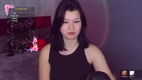 SaraVivid online show from 07/20/26, 05:00