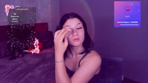 SaraVivid online show from 07/23/26, 06:33