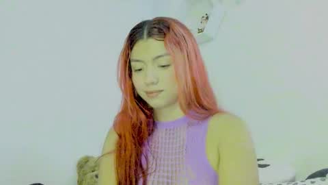 Saray  online show from 11/18/25, 08:24