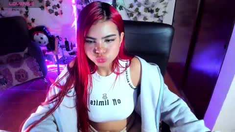 saray__jones online show from 10/08/25, 01:42