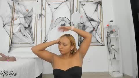 Saray Mardez online show from 10/17/25, 12:08