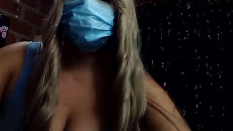 saray_mixx online show from 10/25/25, 03:36