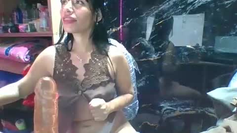 Snapshot of saray_nice chatting on 02/27/26, 10:10 saray_nice online show from 02/27/26, 10:10