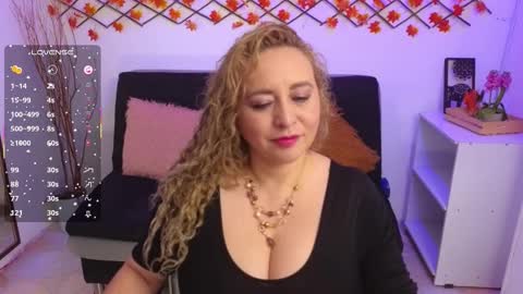 Saray  online show from 10/20/25, 11:54