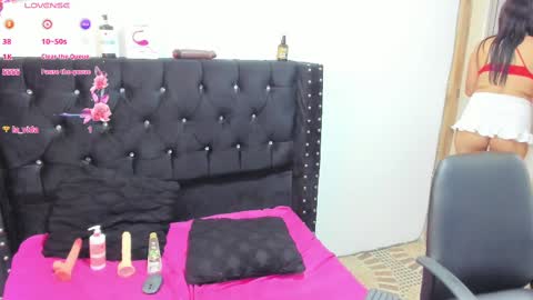 Saray online show from 02/23/25, 08:33