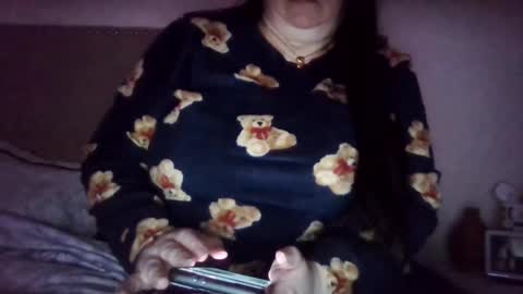 Snapshot of saretta46 chatting on 11/25/25, 12:21 Sara online show from 11/25/25, 12:21