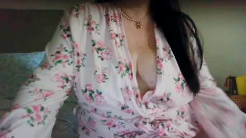 Sara online show from 07/04/26, 02:23