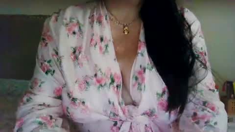 Sara online show from 07/05/26, 02:02