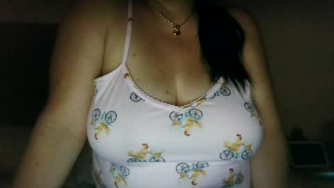 Sara online show from 07/15/26, 12:05