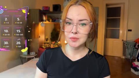 Snapshot of sargonium909 chatting on 10/22/25, 06:51 Veronika online show from 10/22/25, 06:51