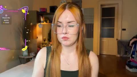 Snapshot of sargonium909 chatting on 10/24/25, 07:10 Veronika online show from 10/24/25, 07:10