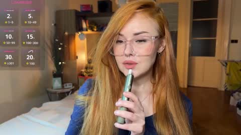 Snapshot of sargonium909 chatting on 11/06/25, 07:48 Veronika online show from 11/06/25, 07:48