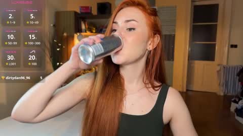 Snapshot of sargonium909 chatting on 11/19/25, 08:09 Veronika online show from 11/19/25, 08:09