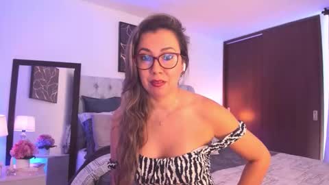 Snapshot of sarhamccormick chatting on 02/09/26, 04:33 sarha online show from 02/09/26, 04:33