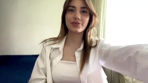 Snapshot of sarigerla chatting on 05/30/26, 11:18 sarigerla online show from 05/30/26, 11:18