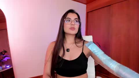 Sarita Lozano online show from 06/11/26, 09:46