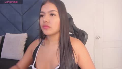 Sara  online show from 12/05/24, 03:59