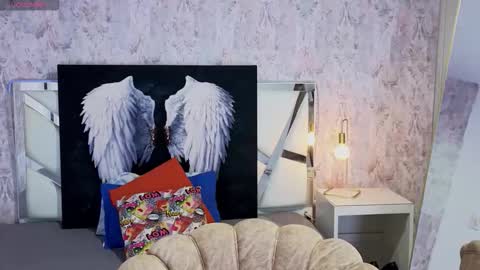 sarah online show from 11/28/25, 09:06