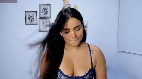 Snapshot of saritadolly_ chatting on 03/24/26, 05:12 Sara Cute online show from 03/24/26, 05:12