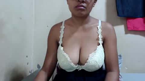saronette online show from 12/03/24, 04:58