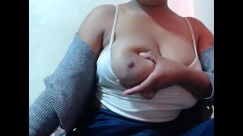 saronette online show from 10/15/25, 05:29