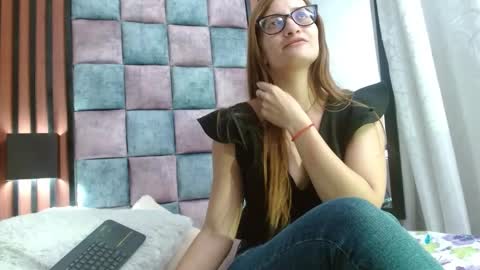 sara online show from 01/16/25, 10:42