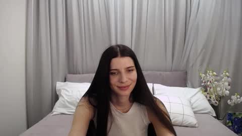 Snapshot of sarra_rich chatting on 02/04/25, 12:11 Rich online show from 02/04/25, 12:11