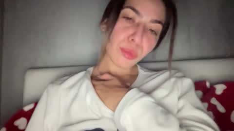 Snapshot of sarrah_rossy chatting on 11/25/25, 09:59 Sarrah online show from 11/25/25, 09:59