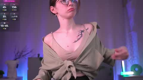 Snapshot of sarralane chatting on 12/13/24, 12:50 sarralane online show from 12/13/24, 12:50