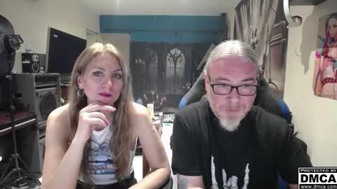 Giselle and Jay online show from 11/05/25, 06:02