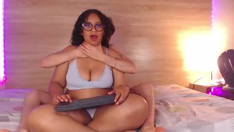 Sasha Y Felipe online show from 06/30/26, 04:02