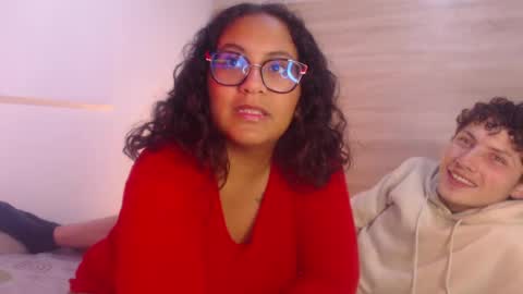 Sasha Y Felipe online show from 07/25/26, 02:42