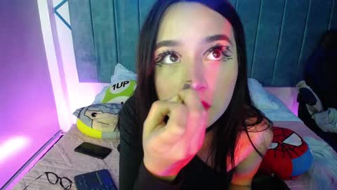 sasaloove online show from 02/04/25, 06:17