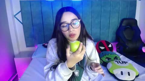 sasaloove online show from 02/17/25, 02:04