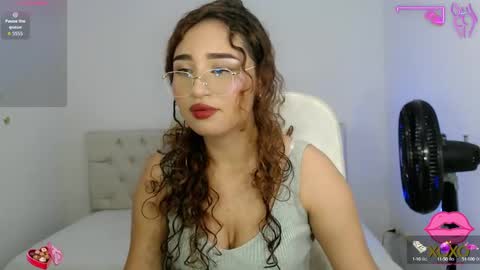 Sofia online show from 09/09/25, 07:46