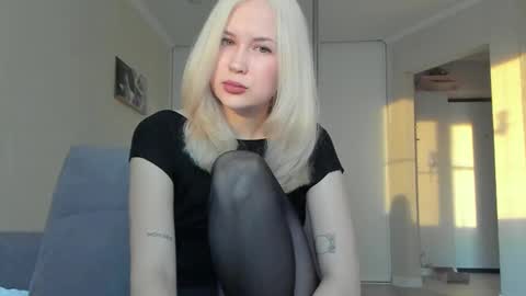 Sasha online show from 10/15/25, 03:50