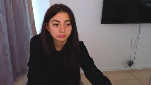 Sasha online show from 09/10/25, 11:32