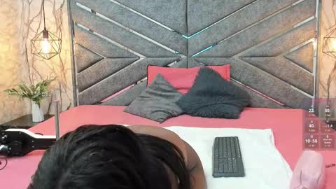 Snapshot of sasha_brownie_ chatting on 09/27/25, 08:14 Sasha  online show from 09/27/25, 08:14