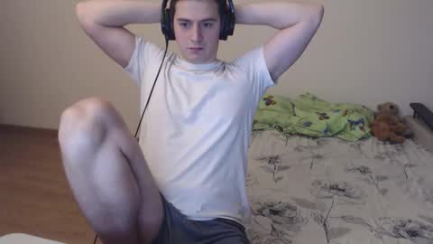 Snapshot of sasha_calvin chatting on 09/30/25, 04:12 sasha_calvin online show from 09/30/25, 04:12