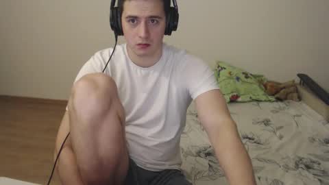 Snapshot of sasha_calvin chatting on 10/03/25, 07:00 sasha_calvin online show from 10/03/25, 07:00