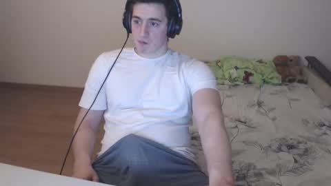 Snapshot of sasha_calvin chatting on 11/05/25, 01:27 sasha_calvin online show from 11/05/25, 01:27