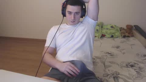 Snapshot of sasha_calvin chatting on 11/23/25, 03:01 sasha_calvin online show from 11/23/25, 03:01