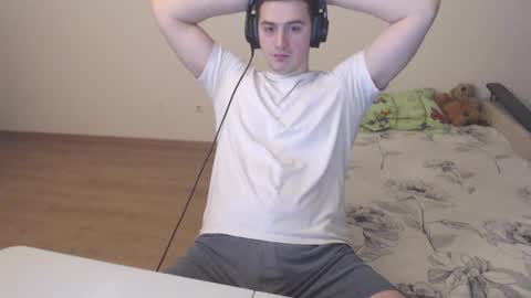 Snapshot of sasha_calvin chatting on 12/01/25, 04:45 sasha_calvin online show from 12/01/25, 04:45