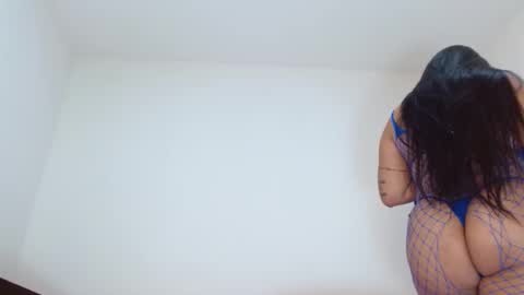 Sasha Creamy online show from 02/12/25, 09:54