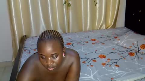 Snapshot of sasha_mollie chatting on 11/24/25, 10:15 Sasha online show from 11/24/25, 10:15