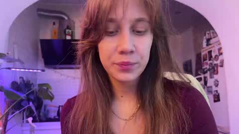 Alexandra Sasha in short online show from 12/15/24, 07:35