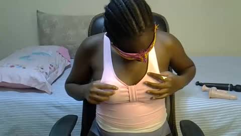 sasha_sexy769 online show from 11/07/25, 08:53