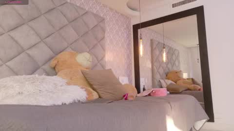 sasha_sinne online show from 05/28/26, 12:13