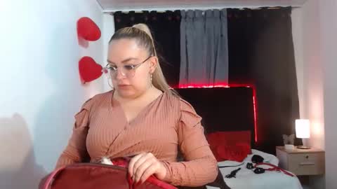 sasha_tk online show from 09/08/25, 05:12